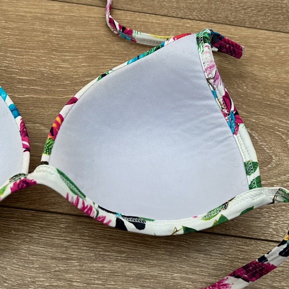 Bikini - Top - Picture 4 of 4